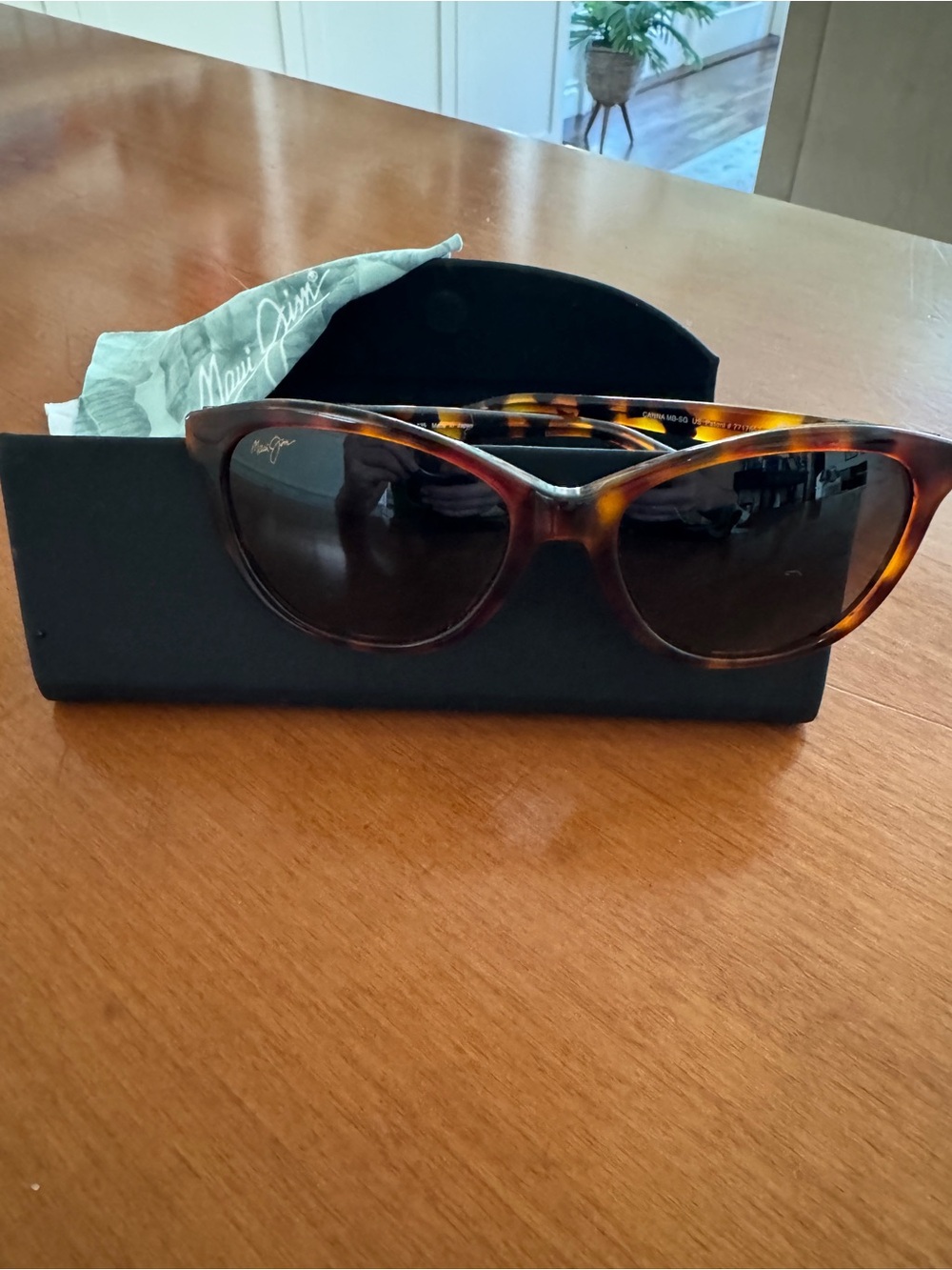 Maui Jim Polarized Tortoiseshell Cat-Eye Women’s Sunglasses - Brown Gradient